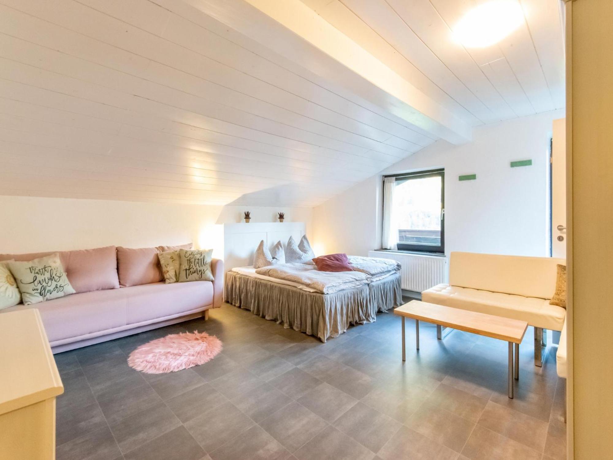 With A Shared Sauna In Appartement Bichlbach